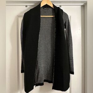PattyBoutik Black & White Cardigan Size Small